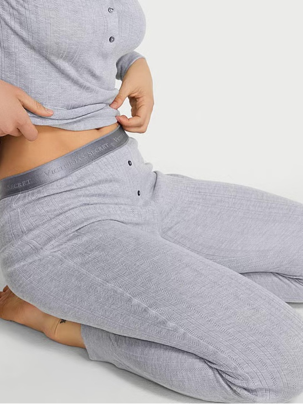 Victoria’s Secret gray pointelle Henley pj pants